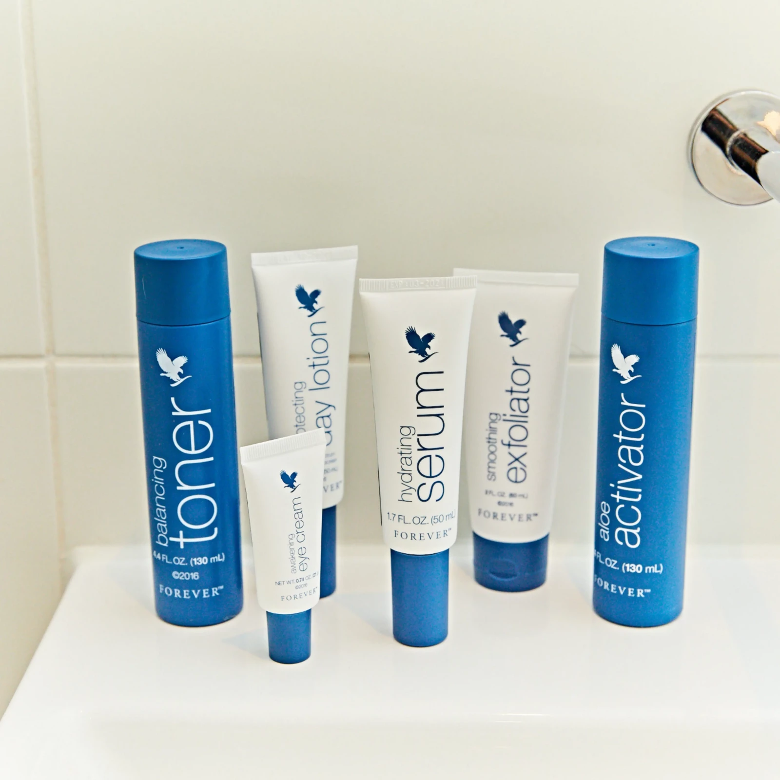 Crème Contour des Yeux - Les Soins Spécifiques